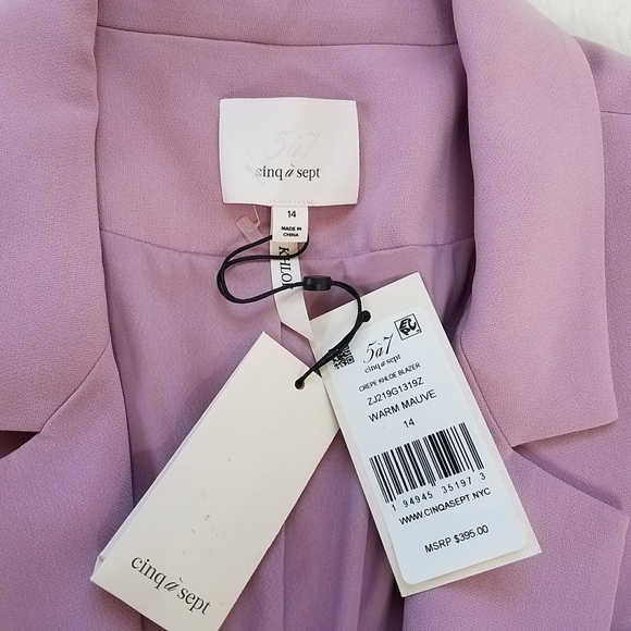 Cinq à Sept Khloe Ruched Sleeve Blazer in Warm Mauve - Picture 6 of 8